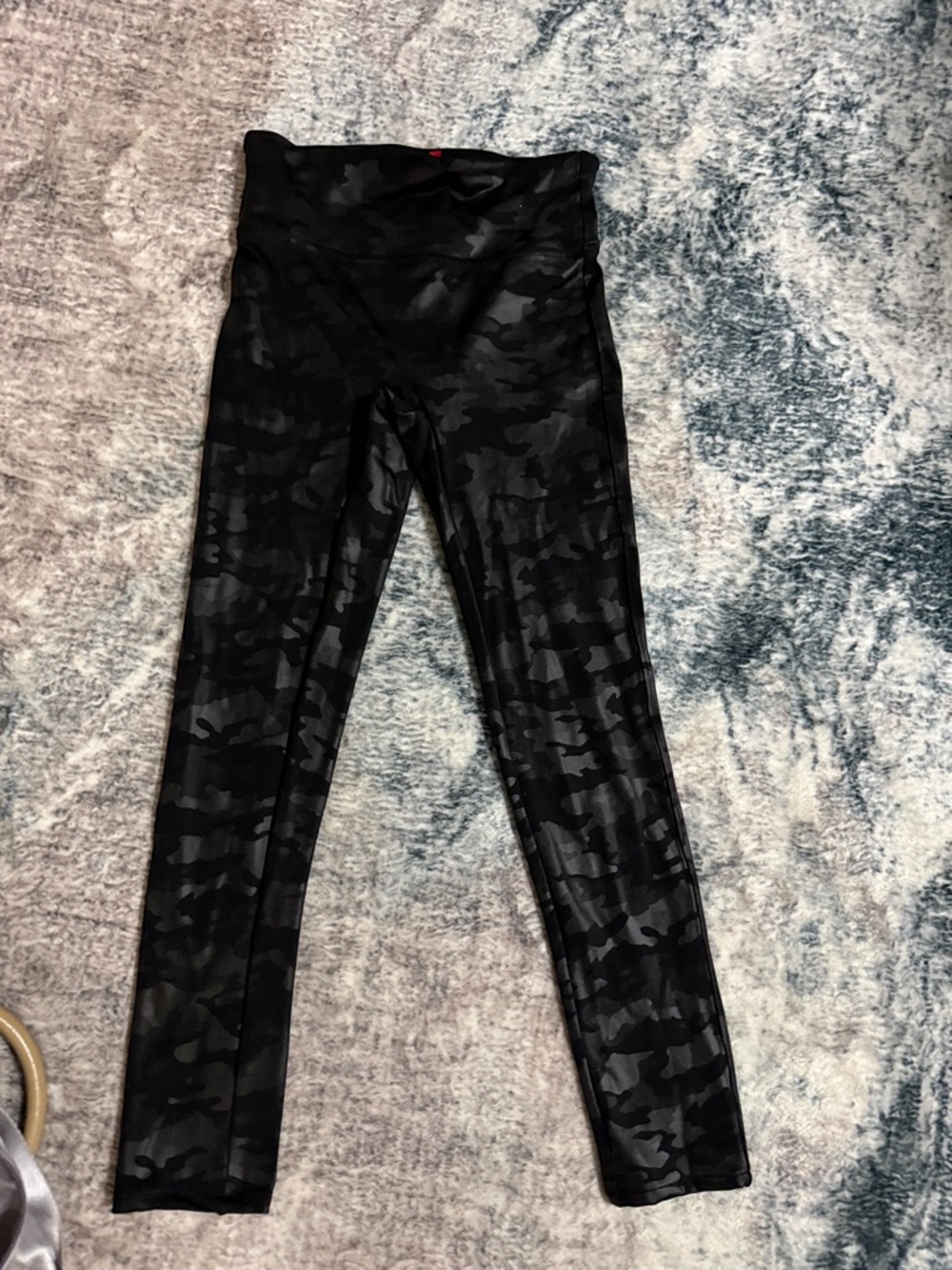 Spanx High-Waist Black shimmer Camo Leggings